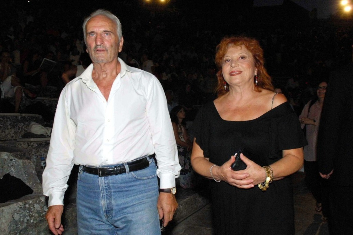 Χρυσούλα Διαβάτη: Χαμόγελα για την ηθοποιό ‑ «Θα τα καταφέρει...»