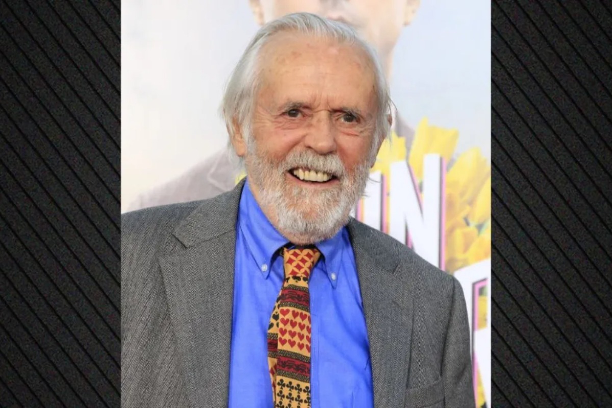 Πέθανε ο ηθοποιός Ματ Κλαρκ από την ταινία Back to the Future III - Ο Κλαρκ είχε συμμετάσχει σε αρκετά γουέστερν, δίπλα σε θρύλους, όπως ο Κλιντ Ίστγουντ και ο Τζον Γουέιν