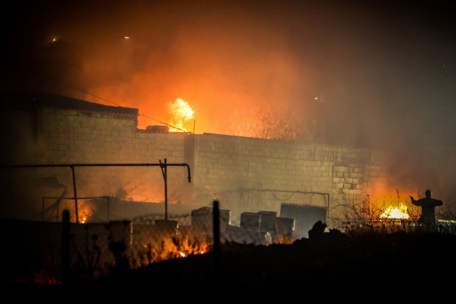 Φωτιά στο Ωραιόκαστρο