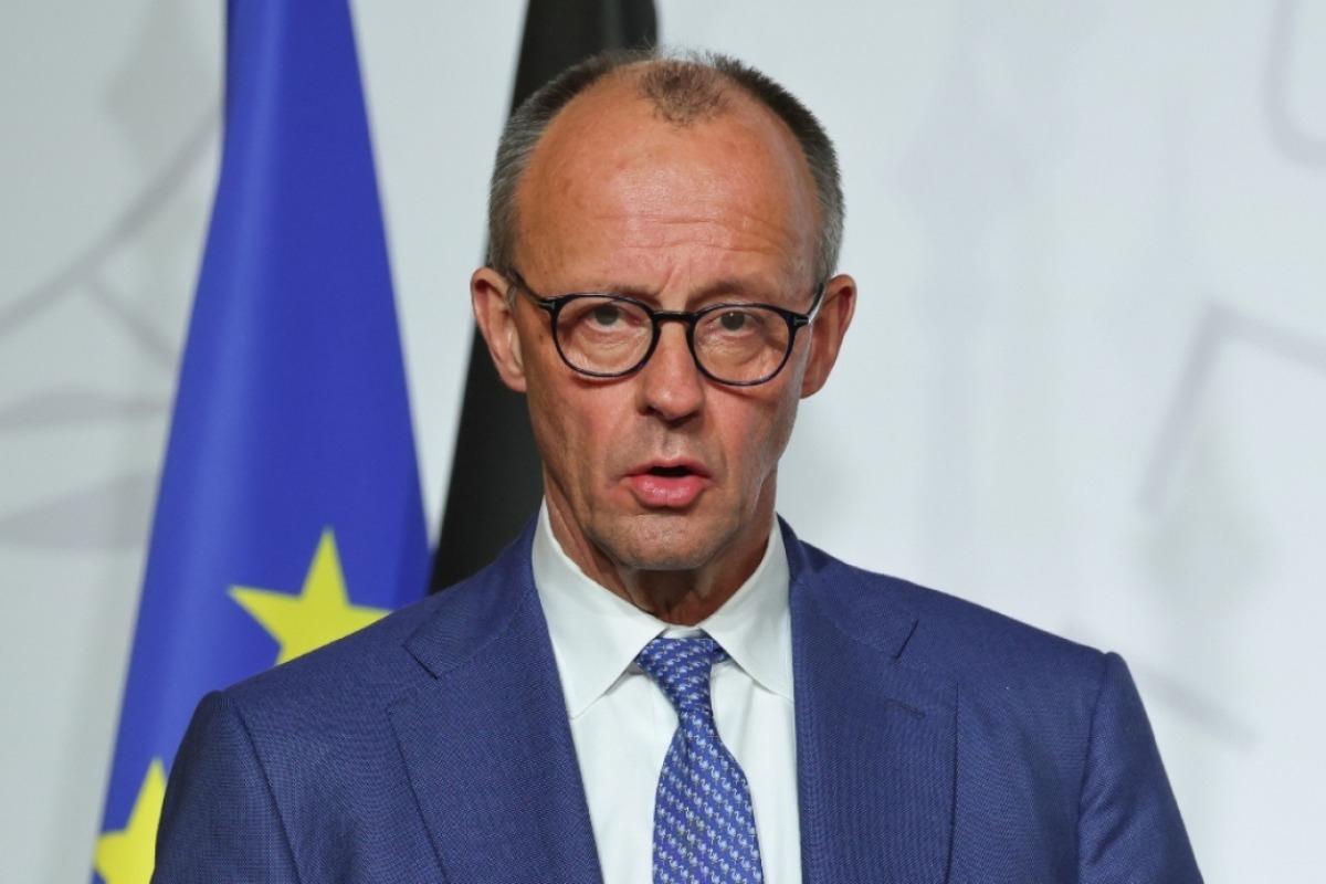 Ιράν: «Ίσως παρακολουθούμε τις τελευταίες ημέρες και εβδομάδες αυτού του καθεστώτος», εκτιμά ο Μερτς - Η χώρα παραμένει αποκομμένη από τον υπόλοιπο κόσμο καθώς δεν είναι δυνατή η πρόσβαση στο διαδίκτυο εδώ και περισσότερες από 100 ώρες