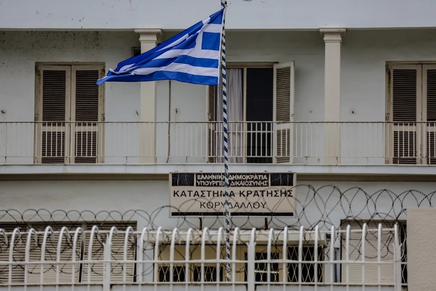 Νεκροί δύο κρατούμενοι από υπερβολική δόση ναρκωτικών στις φυλακές Κορυδαλλού - Και τρίτος κρατούμενος ηλικίας 29 ετών είναι σε σοβαρή κατάσταση λόγω χρήσης κοκτέιλ ναρκωτικώ