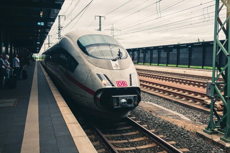 Γερμανία: Ο 26χρονος Έλληνας ομολόγησε τον ξυλοδαρμό μέχρι θανάτου ελεγκτή τρένου - Τι είπε στην ομολογία του ο 26χρονος κατηγορούμενος - Διατάχθηκε ψυχιατρική αξιολόγηση