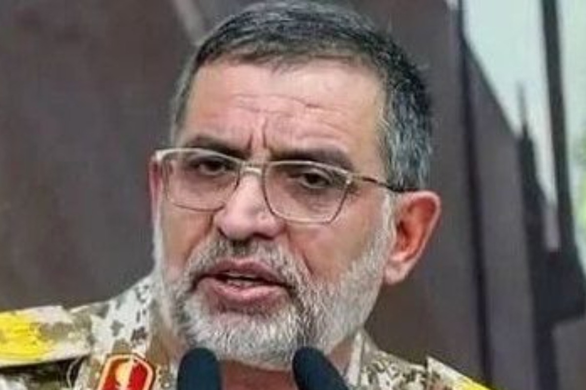 Ιράν: Νεκρός ο στρατηγός Ναϊνί, εκπρόσωπος των Φρουρών της Επανάστασης - Ο στρατηγός Ναϊνί φέρεται να σκοτώθηκε σε ένα από τα κύματα αεροπορικών επιθέσεων που έπληξαν στρατηγικά κέντρα διοίκησης στην Τεχεράνη και την περιοχ