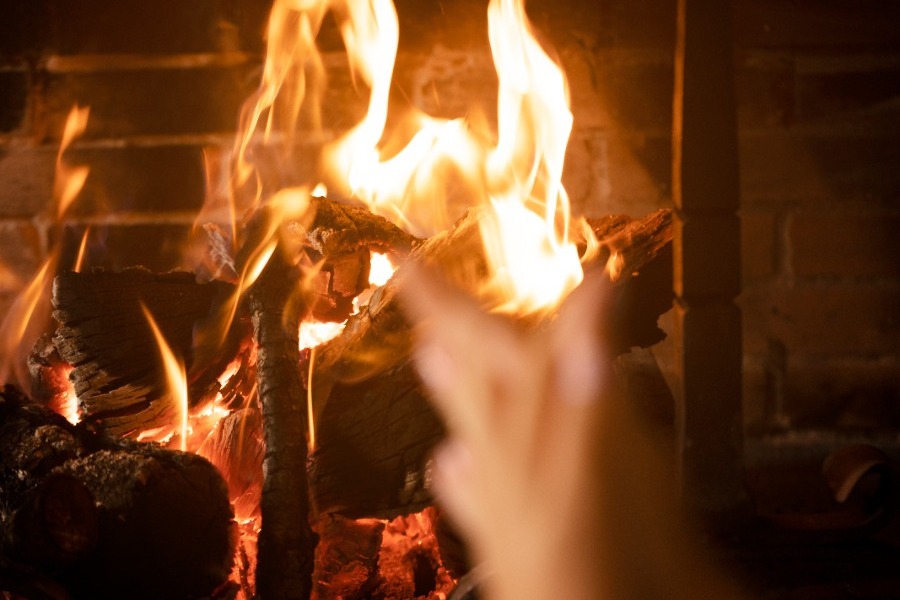 Ενα... τζάκι στο YouTube έβγαλε πάνω από 1 εκατ. δολάρια