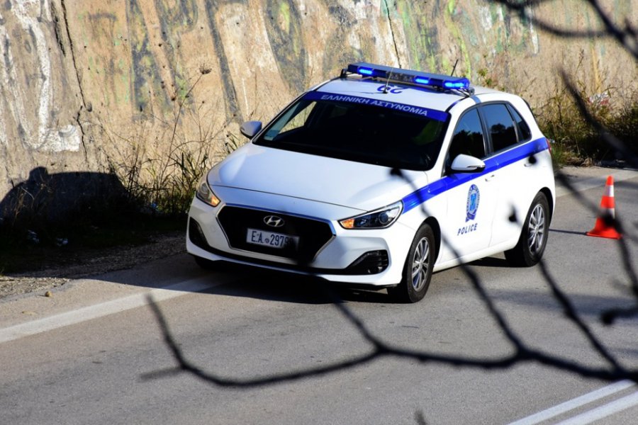 Δολοφονική επίθεση σε κτηνοτρόφο: «Έκανα τον πεθαμένο, μου έκοψε τη γλώσσα με σουγιά» - Απολογούνται οι τέσσερις συλληφθέντες - «Μόλις έπεσα κάτω με πυροβόλησε δύο-τρεις φορές, μετά ξανά πυροβόλησε», είπε στην κατάθεσή του ο κτηνοτρόφος γ