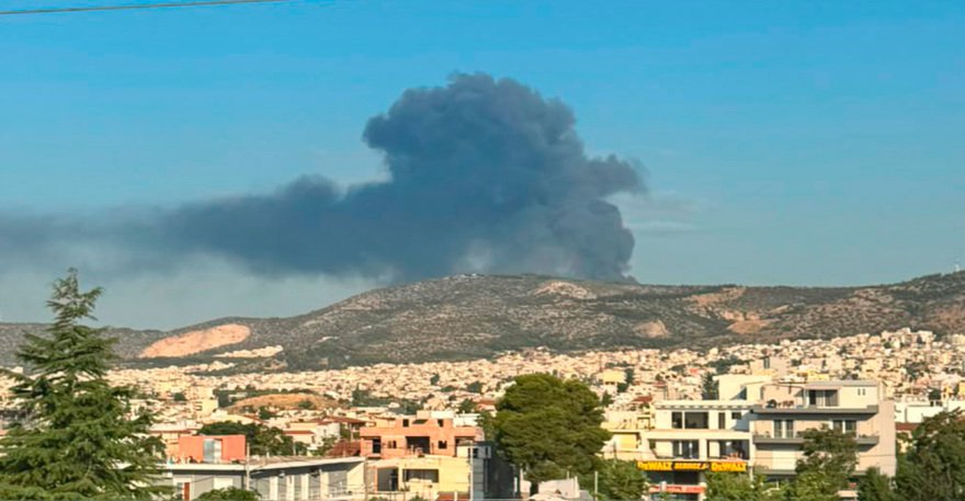 Η στιγμή της έκρηξης στην επιχείρηση που τυλίχθηκε στις φλόγες στον Ασπρόπυργο: Έντεκα τραυματίες, οι 3 διασωληνωμένοι