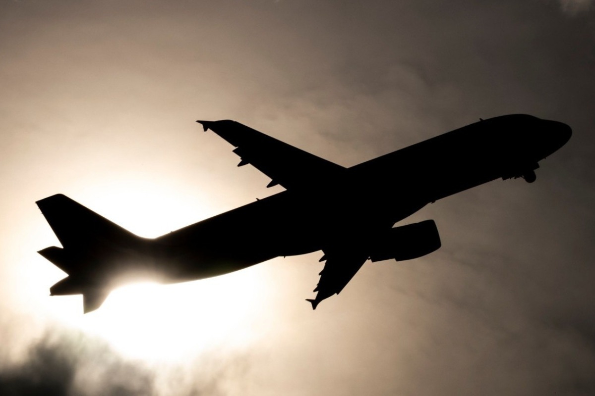 Ντουμπάι: Οι υπερπλούσιοι πληρώνουν έως και 350.000 δολάρια για να φύγουν με ιδιωτικά τζέτ - Ιδιωτικές εταιρείες ασφαλείας επιστρατεύουν «στόλους SUV» για τη μεταφορά πολιτών στο Ριάντ μέσω της 10ωρης οδικής διαδρομής από το Ντουμπάι