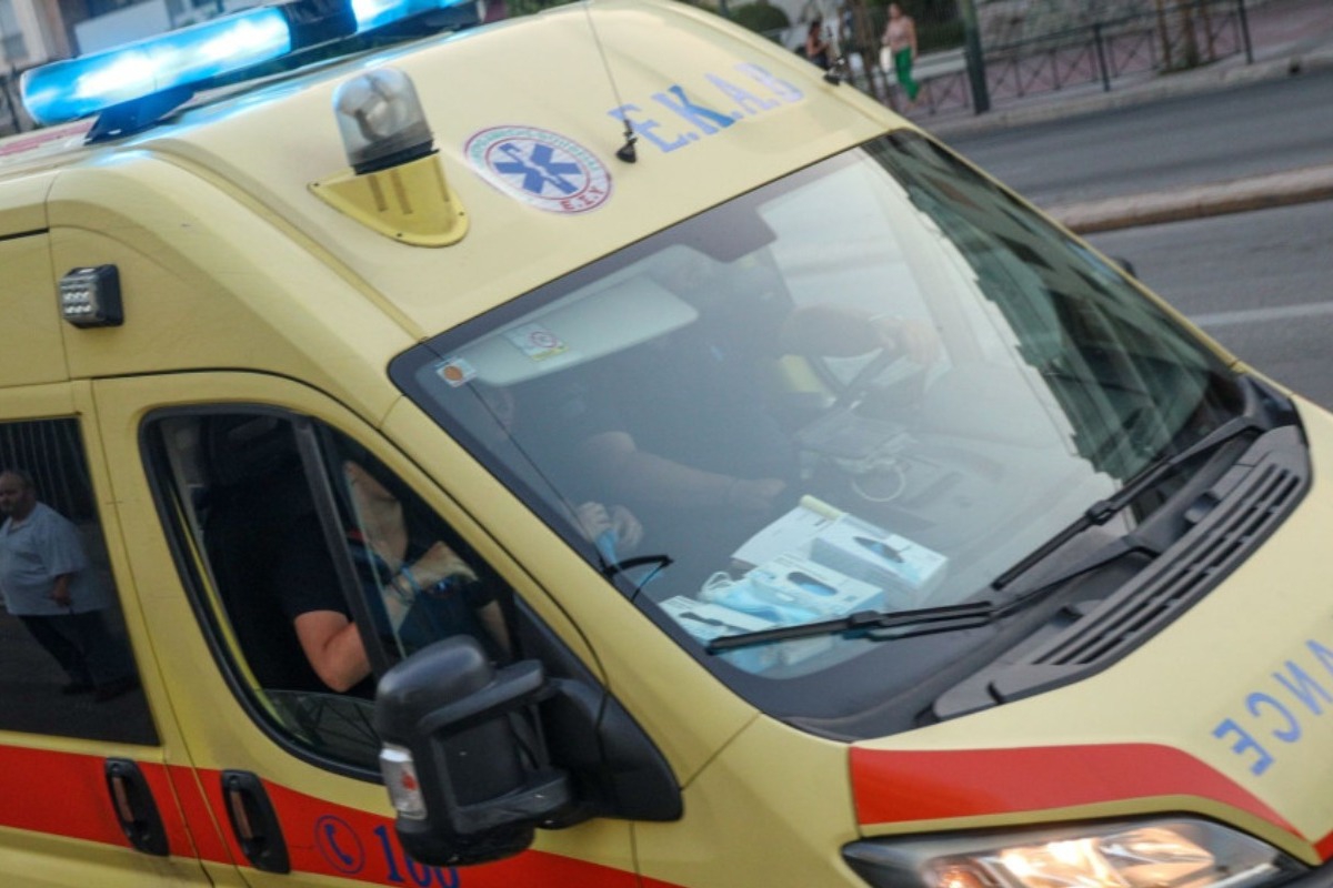 Λόφος Φιλοπάππου: Συναγερμός μετά από επεισόδιο μεταξύ δύο ανδρών - Στο νοσοκομείο ένας τραυματίας - Το περιστατικό σημειώθηκε το μεσημέρι κοντά στην είσοδο του Λόφου