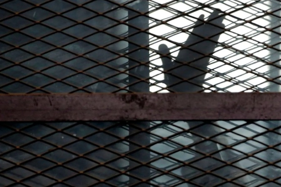 Ιράν: 28χρονη γέννησε στη φυλακή και εκτελέστηκε για τη δολοφονία του συζύγου της - Τι ανακοίνωσαν σήμερα δύο ΜΚΟ από το εξωτερικό