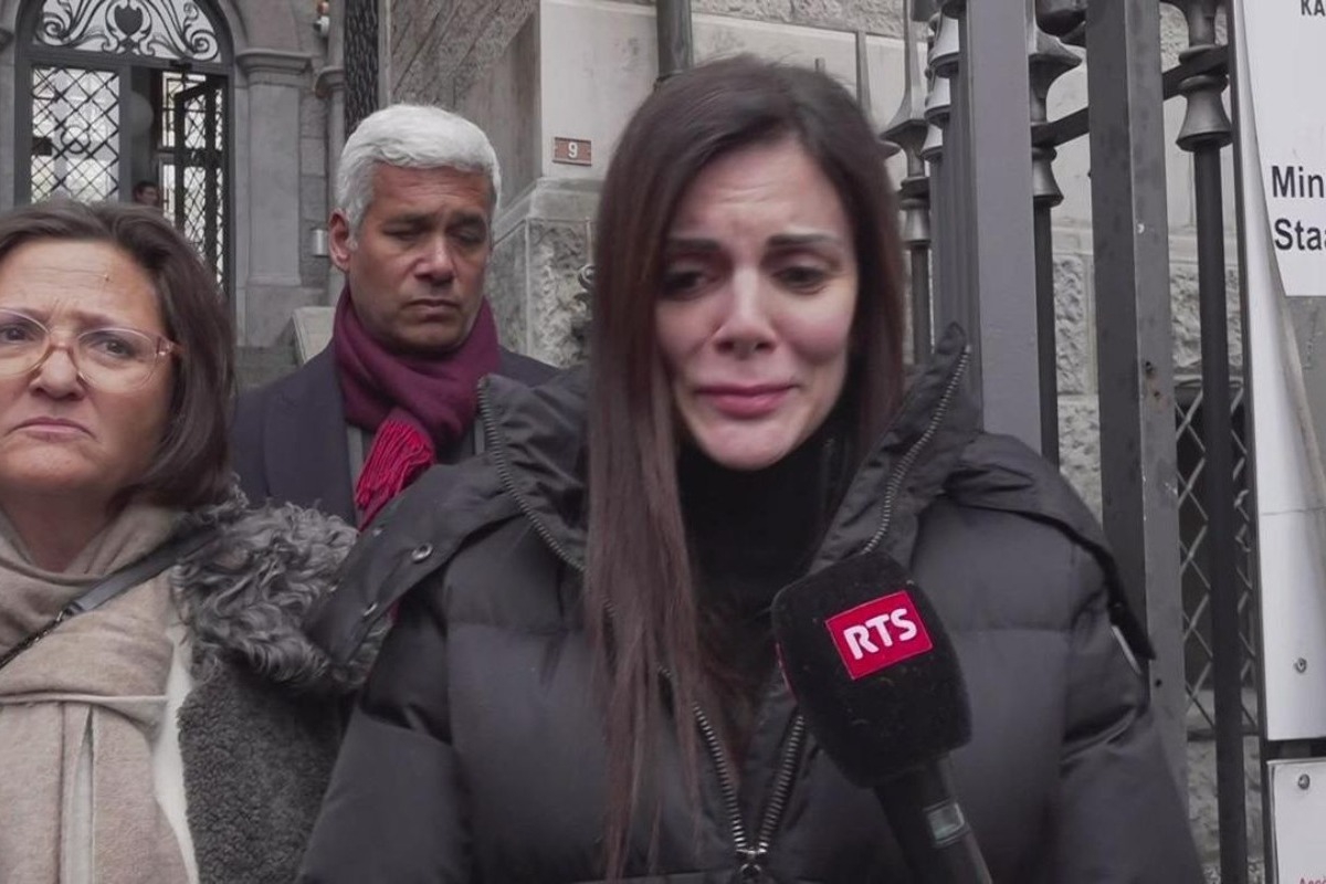 Τζέσικα Μορέτι: «Κινηματογραφούσε τη φωτιά» στο Κραν Μοντανά - Διέγραψε το βίντεο και σχεδίαζε φυγή - Οι δικηγόροι των θυμάτων και των οικογενειών τους παραθέτουν αποδεικτικά στοιχεία στους εισαγγελείς καταρρίπτοντας τους ισχυρισμούς της Μορέτι