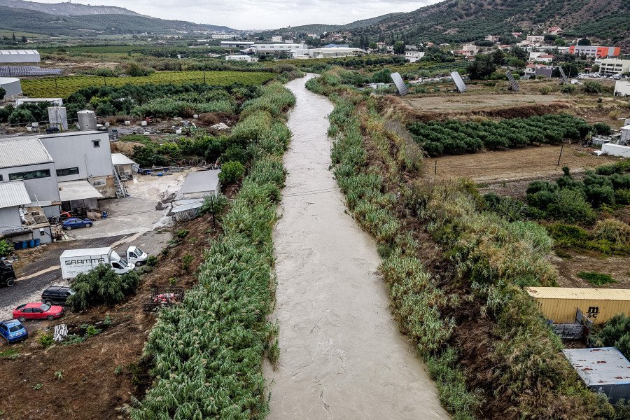 ΚΑΚΟΚΑΙΡΙΑ ΣΤΗΝ ΚΡΗΤΗ  (ΣΤΕΦΑΝΟΣ ΡΑΠΑΝΗΣ / EUROKINISSI)