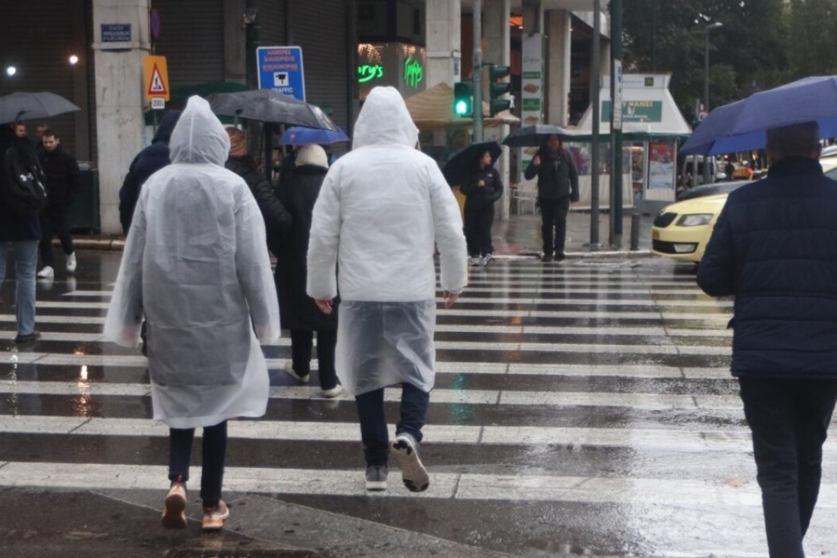 Κακοκαιρία «Kristin»: Καταιγίδες, ισχυροί άνεμοι και χαλάζι, ποιες περιοχές επηρεάζονται - Πορτοκαλί προειδοποίηση από την ΕΜΥ για την κακοκαιρία «Kristin»