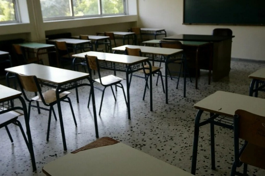 Κρήτη: Μαθητές γυμνασίου έφτιαξαν με AI γυμνές φωτογραφίες συμμαθητριών και καθηγητριών τους - Δύο ανήλικοι φέρεται παραδέχθηκαν την εμπλοκή τους στην υπόθεση - Πώς αποκαλύφθηκε