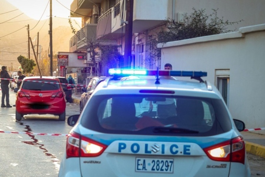 Δολοφονία στο Ηράκλειο: Το μοιραίο τροχαίο και το χρονικό της εκδίκησης ‑ Οι χαροκαμένοι γονείς