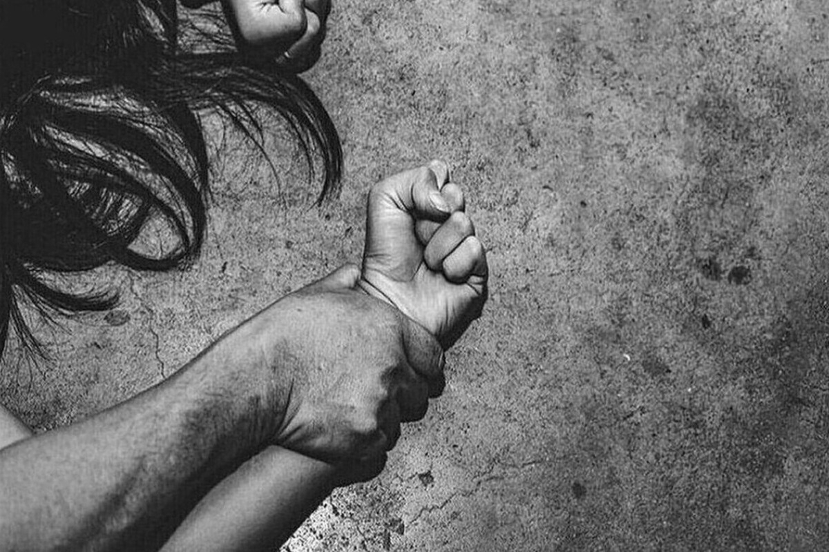 Χανιά: Το χρονικό με τον ομαδικό βιασμό 17χρονης - «Έγινε με τη θέλησή της», λένε οι κατηγορούμενοι - Τι ισχυρίζονται οι κατηγορούμενοι - Η 17χρονη κατήγγειλε τον ομαδικό βιασμό της και τη βιντεοσκόπηση της ειδεχθούς πράξης