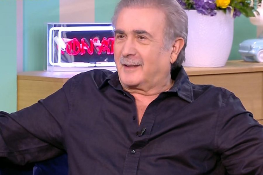 Λάκης Λαζόπουλος προς Αναγνωστόπουλο – Ζαμπέτογλου: «Καλά που μετακινηθήκατε – Για μένα η πόρτα της ΕΡΤ παραμένει κλειστή»
