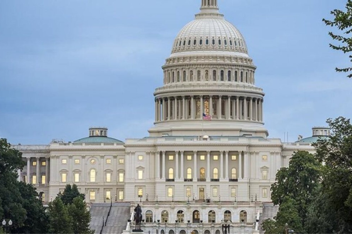 Μυστηριώδη βίντεο στα social media του Λευκού Οίκου προκαλούν ερωτήματα - Προαναγγέλλουν χτύπημα κατά του Ιράν;