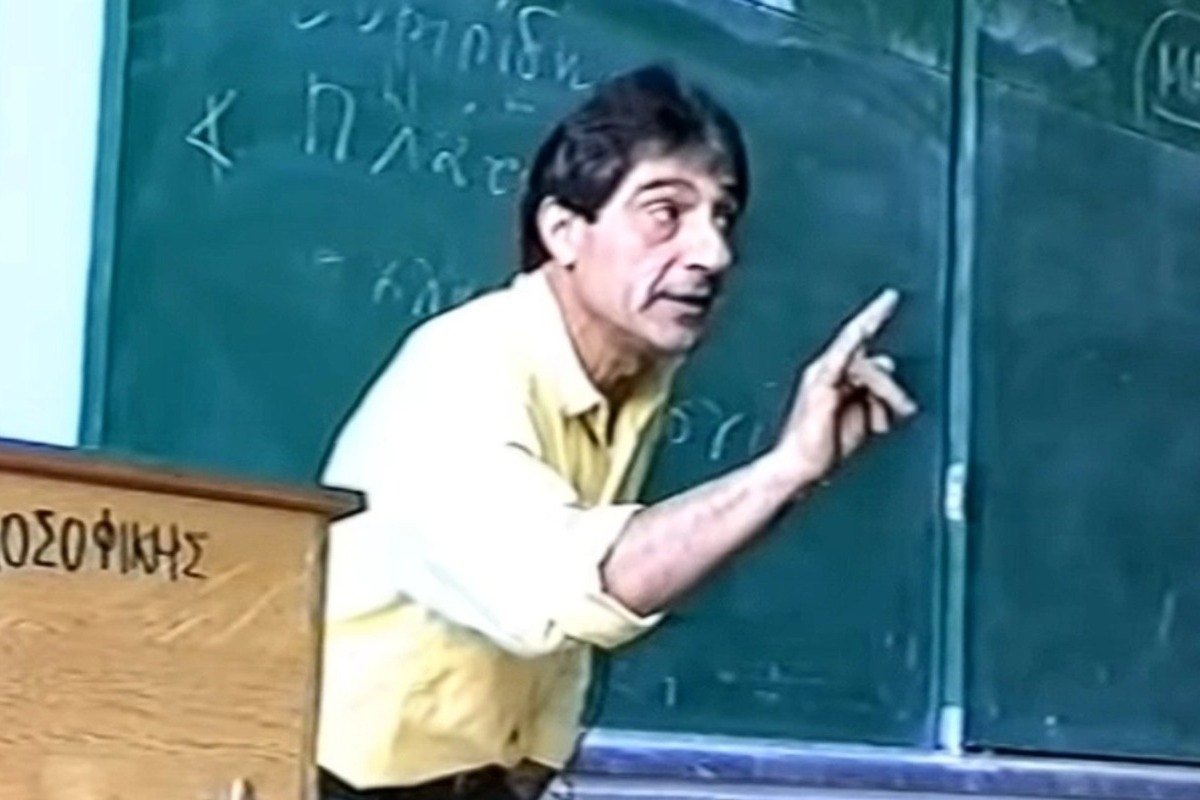 Οταν ο καθηγητής Λιαντίνης εξηγούσε πώς ήταν η ωραία Ελένη: Το τρικ του Ομήρου