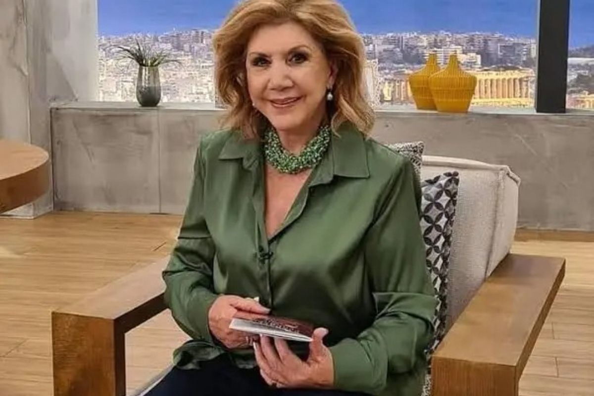 Έκλειψη Ηλίου: Η Λίτσα Πατέρα προειδοποιεί ποια 4 ζώδια θα «καούν» από τις ανατροπές