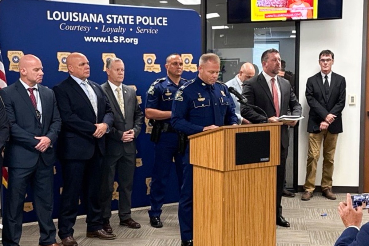 Πώς ένα podcast οδήγησε στην εξιχνίαση δολοφονίας που είχε διαπραχθεί πριν από δεκαετίες: Η δικαίωση της Ροξάν Σαρπ