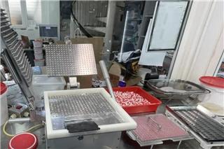 Χαλάνδρι: Εργαστήριο αναβολικών κρυμμένο σε φαρμακείο – Πάνω από 1 εκατ. ευρώ τα κέρδη του κυκλώματος