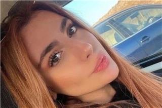 «Πήγα να την ξυπνήσω και ήταν νεκρή, μου είχε παραπονεθεί πως έχει πονοκέφαλο» λέει η μητέρα της 24χρονης Κυριακής που πέθανε στη Ρόδο