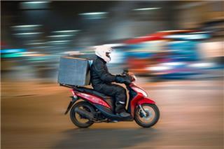 Έρχονται αλλαγές στις πληρωμές των courier - Τέλος τα μετρητά