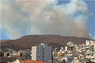 Φωτιά στην Περιφερειακή Αιγάλεω, ήχησε το 112 για ετοιμότητα