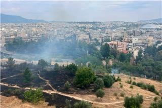 Έσβησε η φωτιά στη Φιλοθέη Αττικής