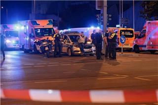 Ισλαμιστής ο ύποπτος για την επίθεση σε φεστιβάλ Pride του Βερολίνου – Ένας νεκρός και 16 τραυματίες