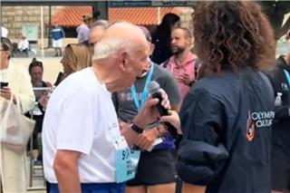 88χρονος έτρεξε σε αγώνα και συγκίνησε: «Σκεφτόμουν τη γυναίκα μου που έφυγε πριν από 6 μήνες»