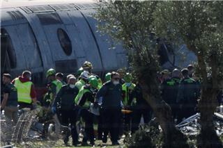 Τραγωδία με τα τρένα στην Ισπανία: Το μοιραίο λάθος που φέρεται να οδήγησε στη σύγκρουση με τους 68 νεκρούς