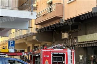 Λάρισα: Φωτιά σε διαμέρισμα – Στο νοσοκομείο άνδρας με εγκαύματα