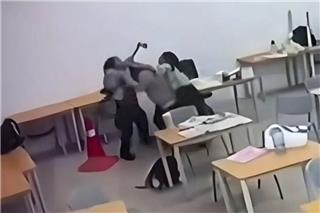 Μαλαισία: 16χρονος μπήκε σε τάξη με τσεκούρι και έκανε live μετάδοση την επίθεση σε καθηγήτρια