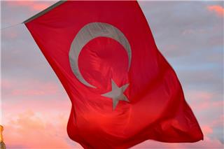 Τουρκία: Δικαστήριο καθαίρεσε τον αρχηγό της αξιωματικής αντιπολίτευσης – Ραγδαίες εξελίξεις