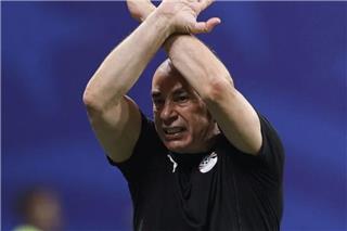 Μουντιάλ 2026: Τι σημαίνει η χειρονομία «Χ» που έκανε ο προπονητής της Αιγύπτου