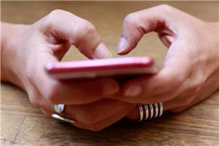 No contact rule: Είναι τελικά η σωτήρια μέθοδος για να ξεπεράσεις έναν χωρισμό;