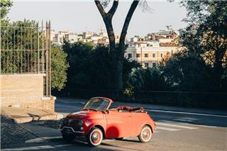 Ζώδια Εβδομάδας: Μηνύματα που επιστρέφουν, καρδιές που μπερδεύονται και ευκαιρίες που δεν περιμένουν