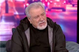 Τάσος Χαλκιάς για τον Πέτρο Φιλιππίδη: «Θα έπρεπε να είναι στο θέατρο»
