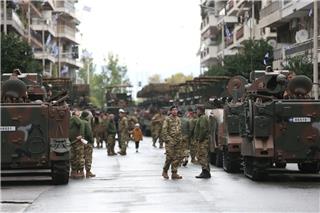28η Οκτωβρίου: Δείτε live τη μεγάλη στρατιωτική παρέλαση στη Θεσσαλονίκη