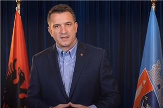 Ο φυλακισμένος δήμαρχος Τιράνων «μίλησε» με AI βίντεο ‑ Η υπόσχεση για τα παιδιά