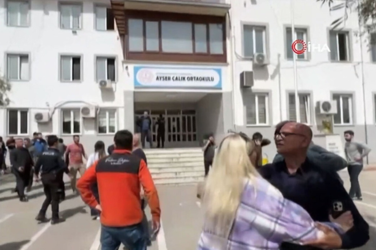 Τουρκία: Νέα ένοπλη επίθεση σε σχολείο – 4 vεκρoί και τουλάχιστον 20 οι τραυματίες - Συναγερμός σήμανε στις Αρχές στην Τουρκία έπειτα από πυροβολισμούς σε Γυμνάσιο που βρίσκεται στην επαρχία Καχραμάνμαρας