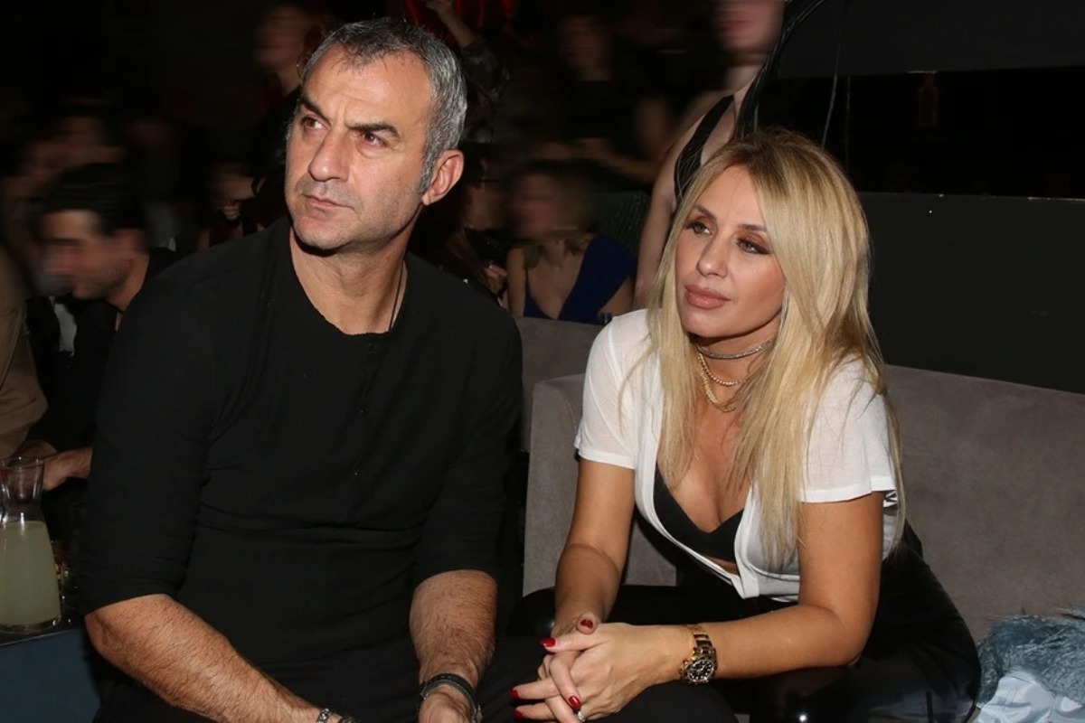Γωγώ Μαστροκώστα: «Ο Τραϊανός είχε την ελπίδα ότι μπορεί να συμβεί θαύμα – Πήγαινε σε μοναστήρια και της έφερνε κομποσκοίνια»
