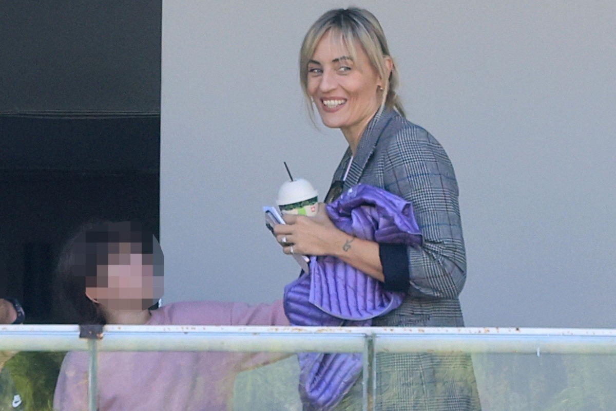 Ελεονώρα Μελέτη: Η φωτογραφία με τη μητέρα της, τη γιαγιά της και την κόρη της και το μήνυμα για την Παγκόσμια Ημέρα της Γυναίκας