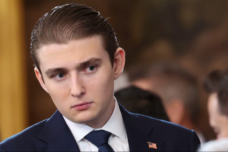 Μπάρον Τραμπ: Είναι ίδιος ο πατέρας του με μία μόνο διαφορά - Σύμφωνα με πληροφορίες ο μικρότερος γιος του Αμερικανού προέδρου έχει κληρονομήσει το ενδιαφέρον του πατέρα του τόσο για τα χρήματα όσο και τη δημιουρ