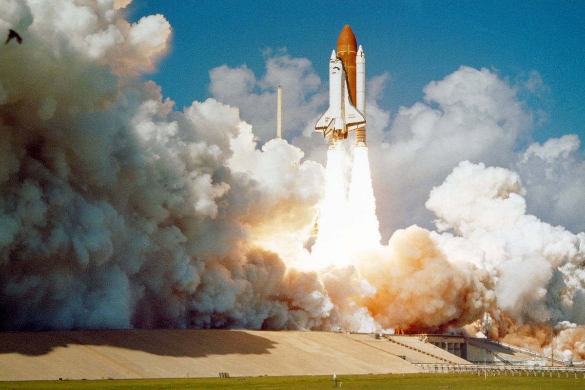 NASA: Προετοιμάζεται για την εκτόξευση του πυραύλου «Αρτεμις» στη Σελήνη - Το διαστημικό σκάφος Orion και το σύστημα εκτόξευσης μεταφέρονται στην εξέδρα στο Διαστημικό Κέντρο Κένεντι