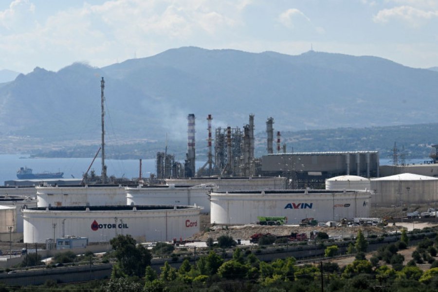 Νέα έκρηξη με δύο τραυματίες στη Motor Oil