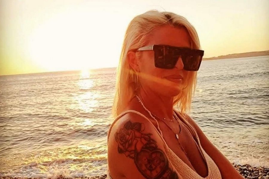 Νέα στοιχεία για τη νεκρή διασώστρια του ΕΚΑΒ στη Σύρο: Η 41χρονη πήγε στο σπίτι του ζευγαριού με μαχαίρι - Πώς έγινε η φονική συμπλοκή