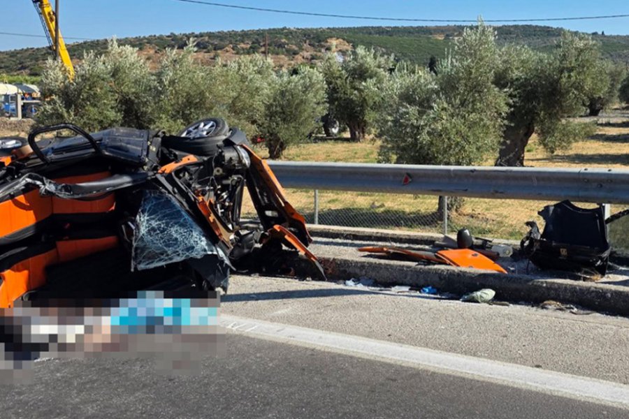 Νέο τραγικό δυστύχημα στη Λέσβο: Ανατράπηκε ΙΧ, ανασύρθηκαν νεκρές δύο γυναίκες ‑ Στο ίδιο σημείο είχαν σκοτωθεί πρόσφατα δύο νέοι