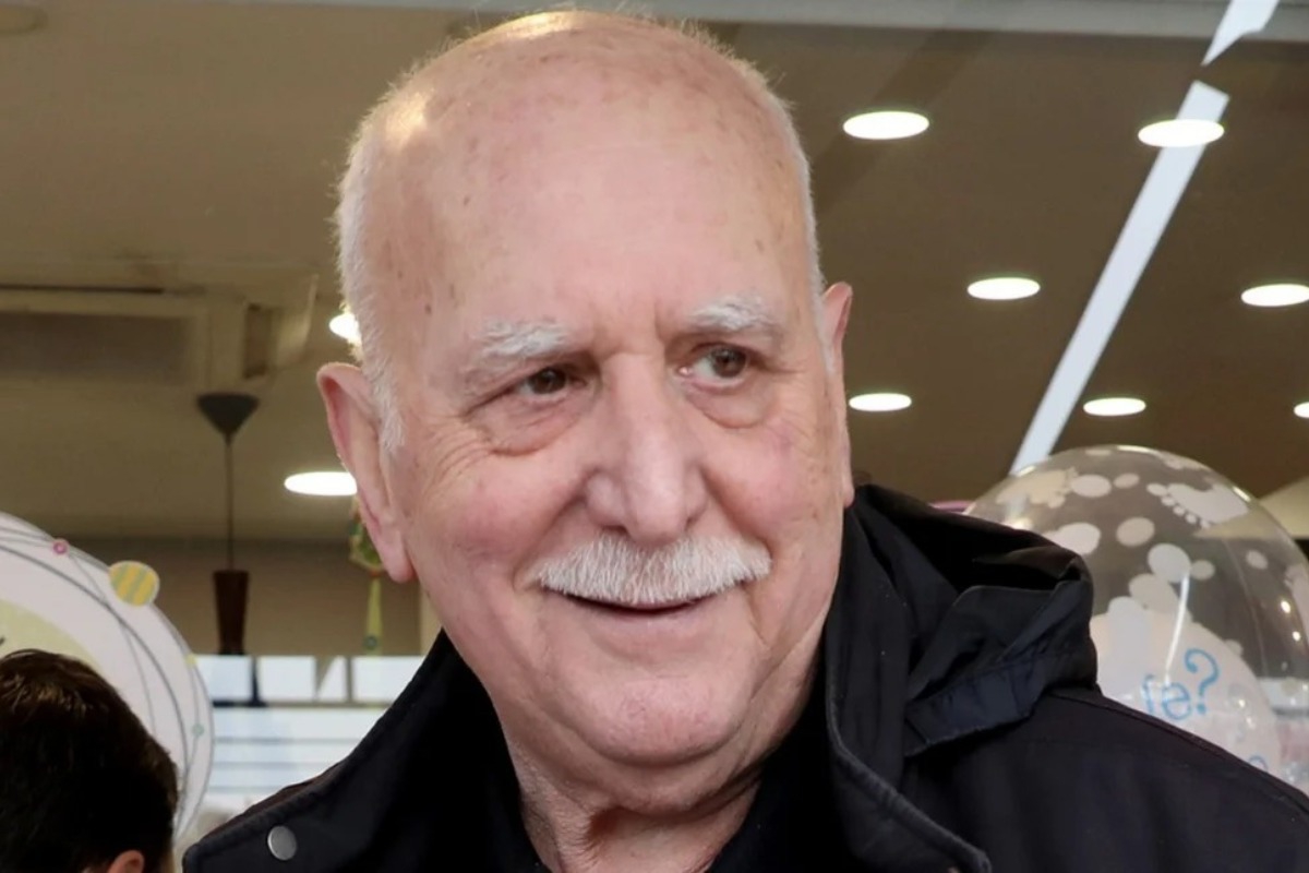 Υπέστη έμφραγμα ο Γιώργος Παπαδάκης - Μεταφέρθηκε χωρίς τις αισθήσεις του στο Λαϊκό